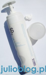 Nawilżający krem do golenia (pianka do golenia) EOS Ultra Moisturizing Shave Cream bezzapachowy