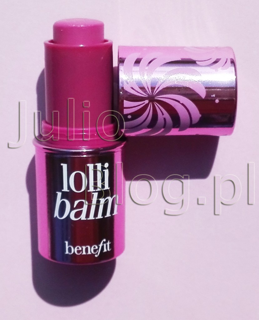julioblog.pl-recenzje-kosmetyków-benefit-pomadka-szminka-lollibalm-Nawilżający-balsam-do-ust-z-nutką-koloru-orchideimasłem-mango-i-kwasem-hialuronowym