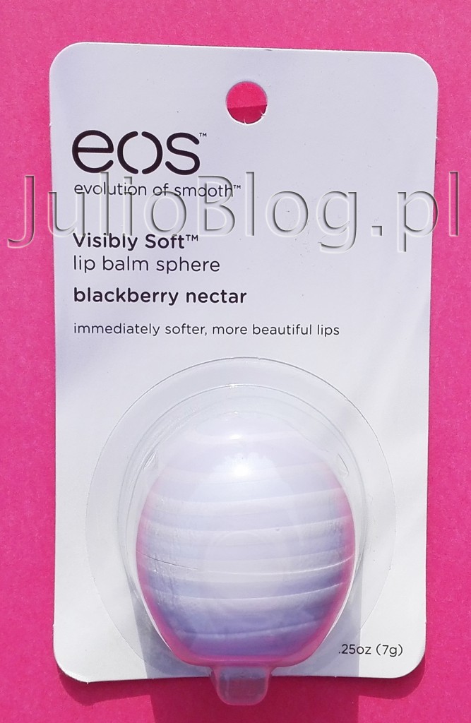 julioblog.pl-blog-julii-balsam-do-ust-eos-jajeczko-eos-blackberry-nectar-eos-visibly-soft-kartonik-opakowanie-blister-fioletowo-biały-eos-eosy-naturalne-balsamy-do-ust-naturalne-kosmetyki