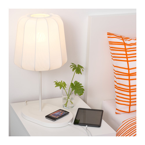 IKEA VARV Lampa stołowa z ładowarką bezprzewodową i portem USB 229zł A++