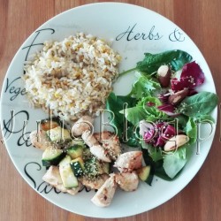 JulioBlog.pl-blog-Julii-zdrowy-przepis-szybki-łatwy-prosty-błyskawiczny-obiad-wysokobiałkowy-kurczak-orzechy-brazylijskie-quinoa-bulgur-amarantus-monini-szpinak-jeść-zdrowo-fit-gotowanie